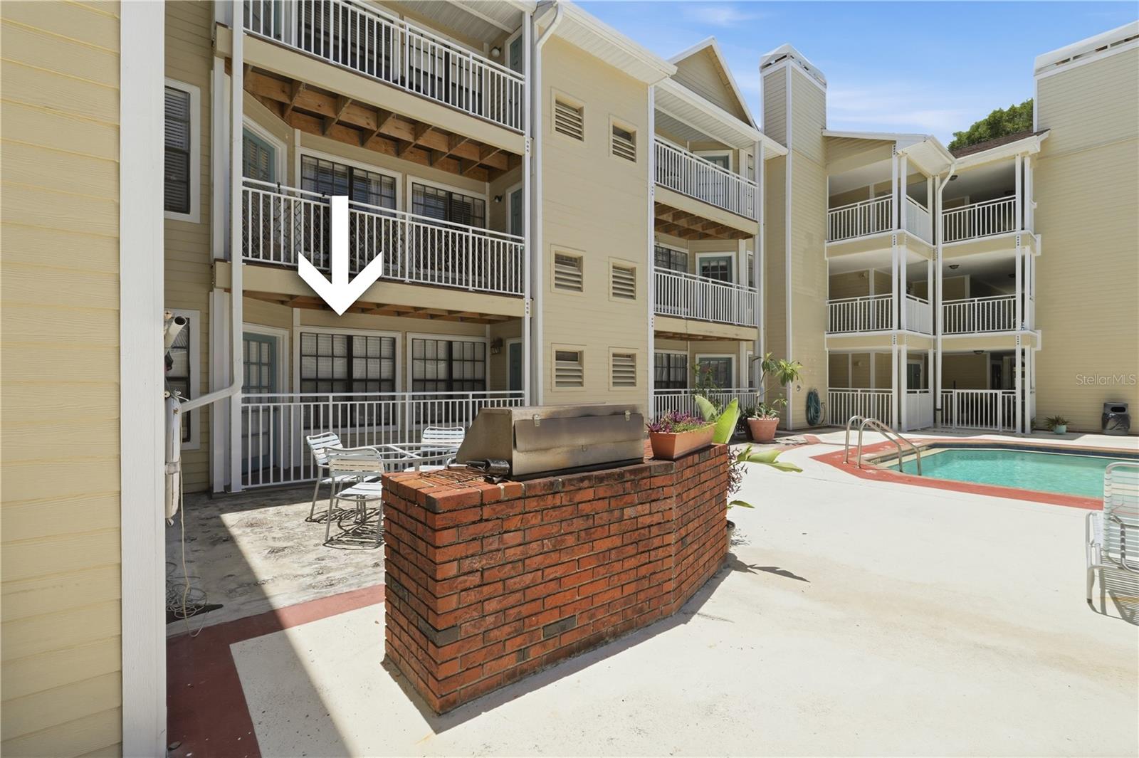 667 | HYDE PARK PLACE II A CONDOMINIUM - Residential