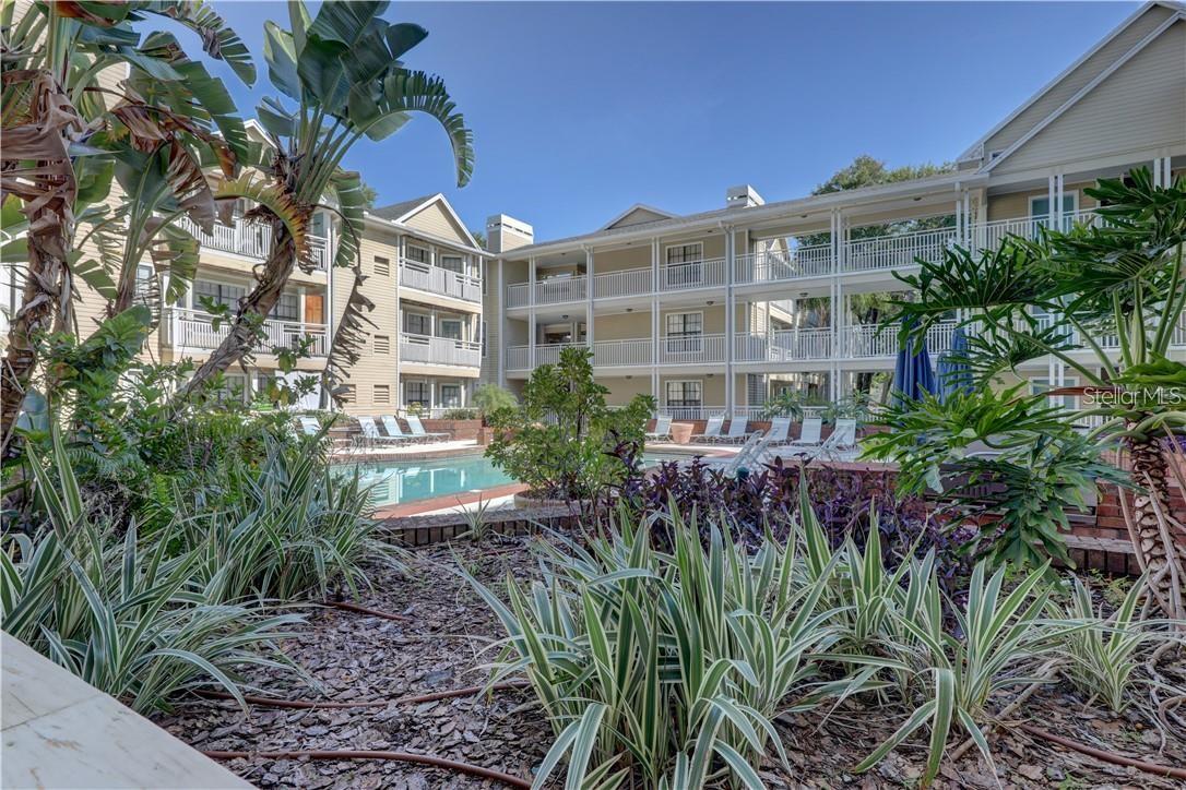 667 | HYDE PARK PLACE II A CONDOMINIUM - Residential