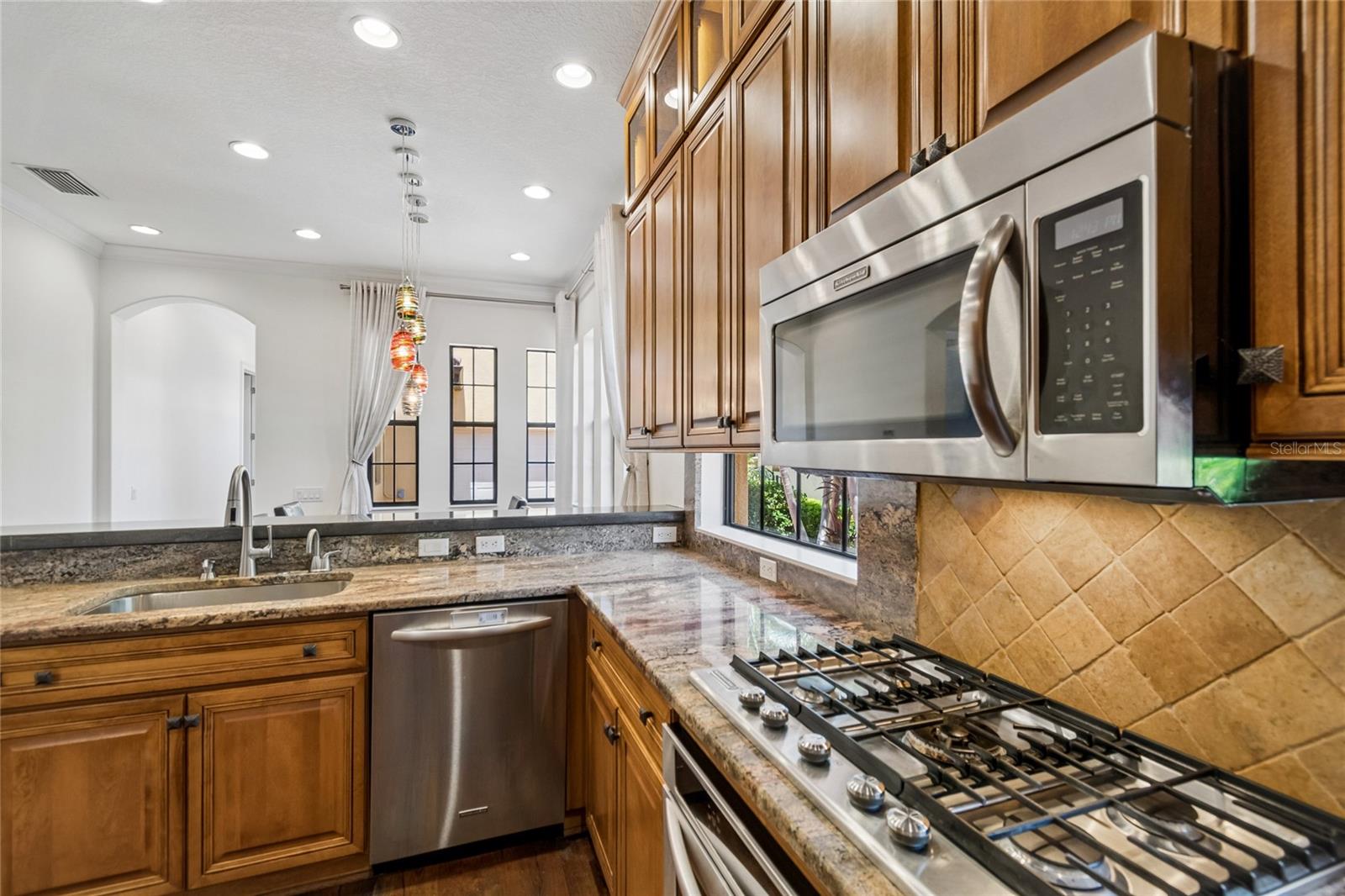 WESTSHORE YACHT CLUB PH 1 - Residential