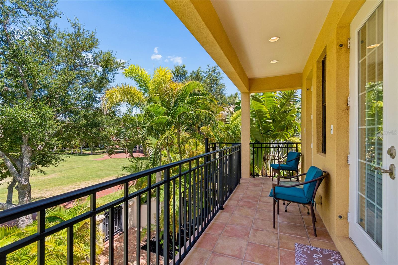 WESTSHORE YACHT CLUB PH 1 - Residential
