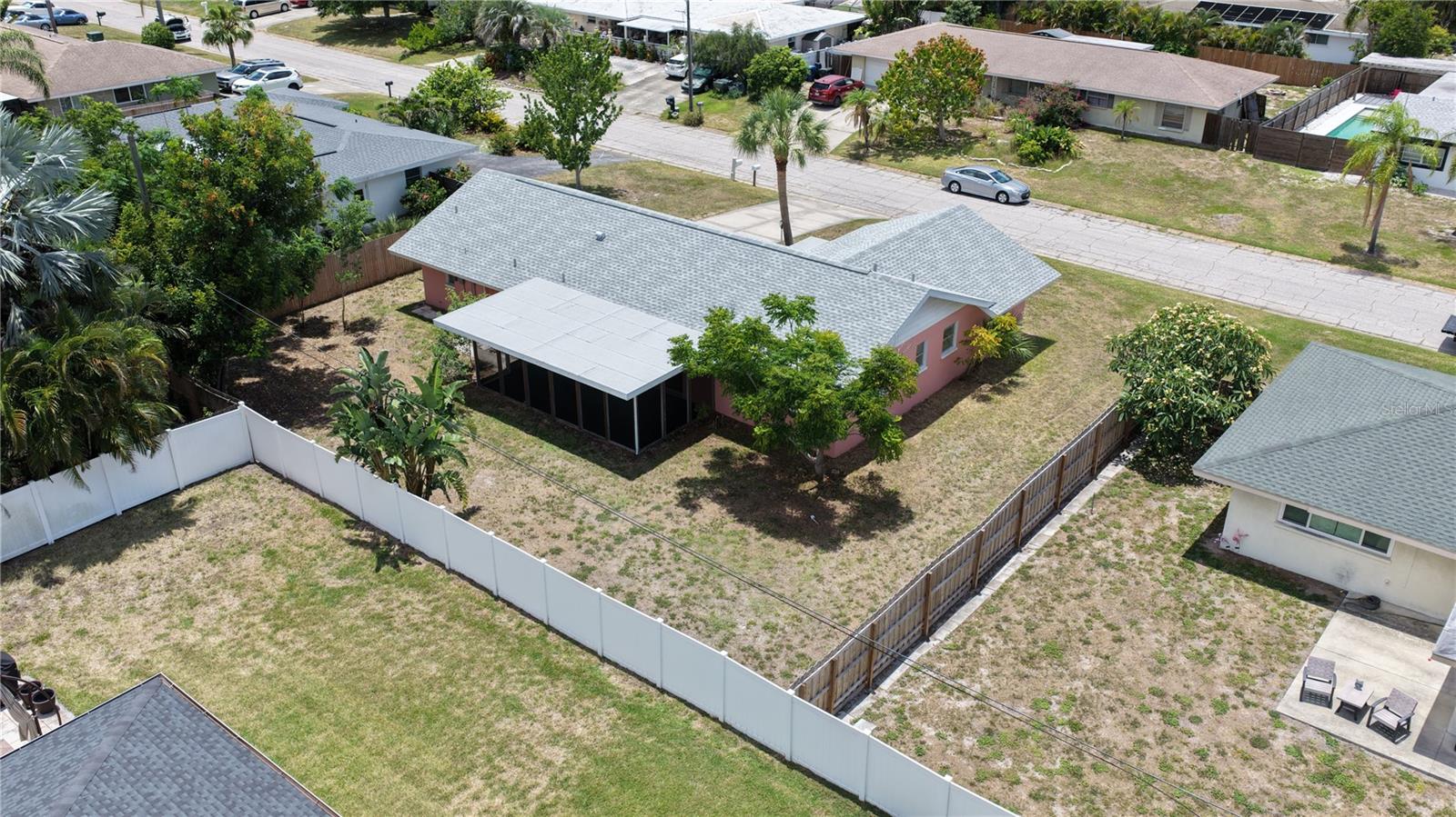 SOUTH GATE - Residential