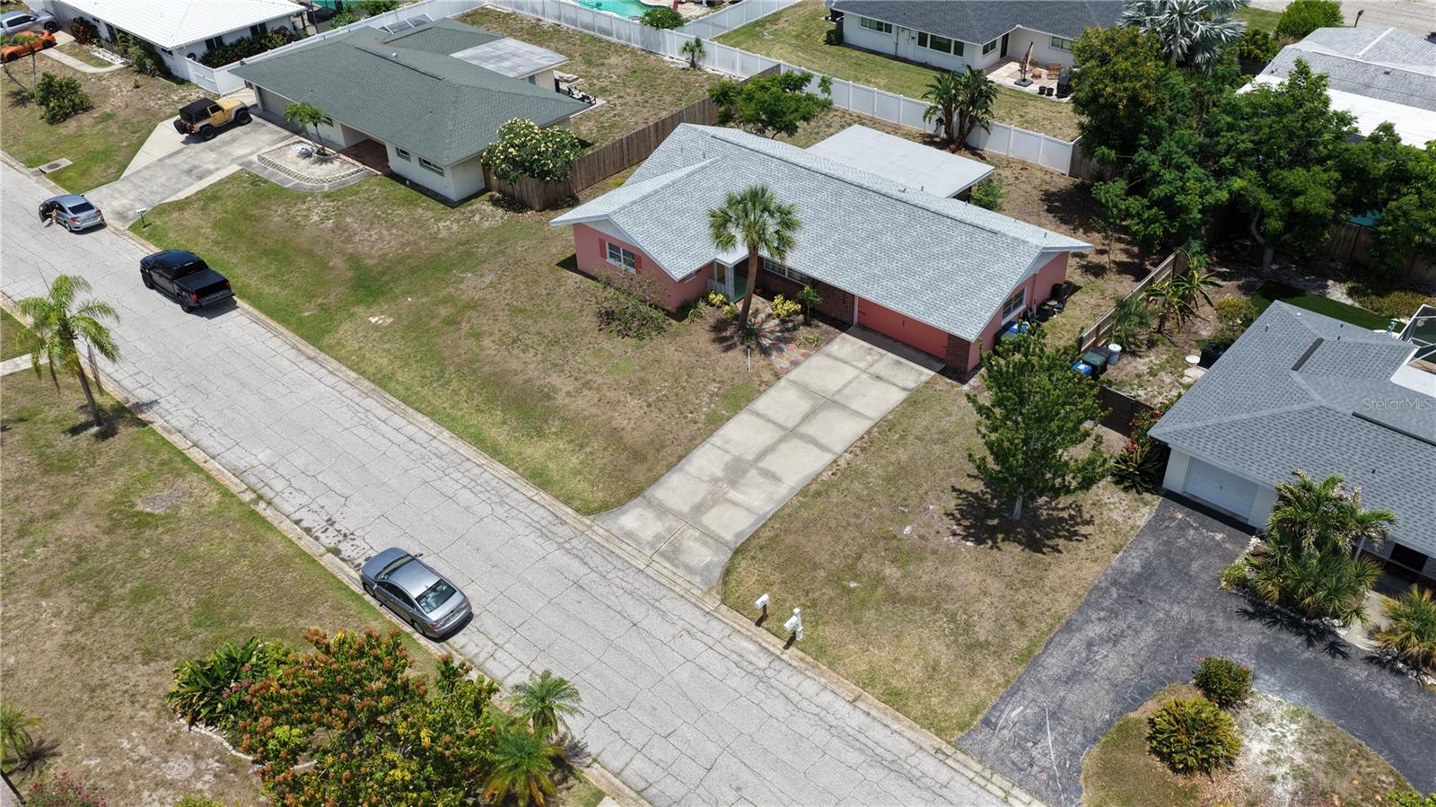 SOUTH GATE - Residential