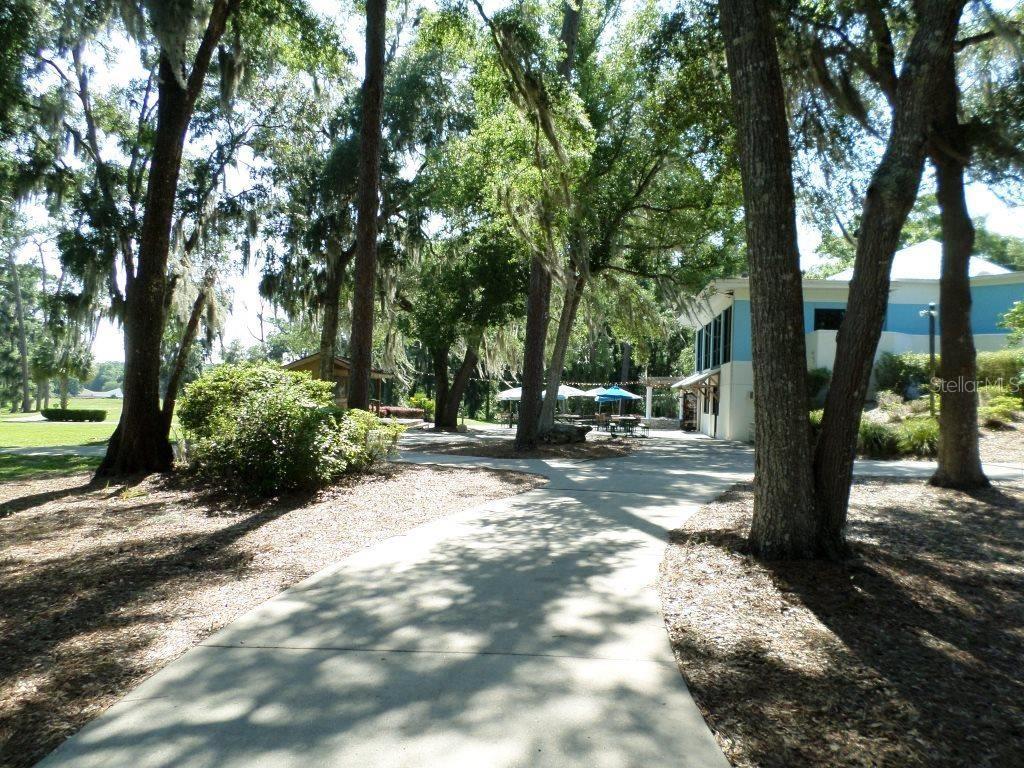 RAINBOW SPGS COUNTRY CLUB ESTATES - Commercial Sale
