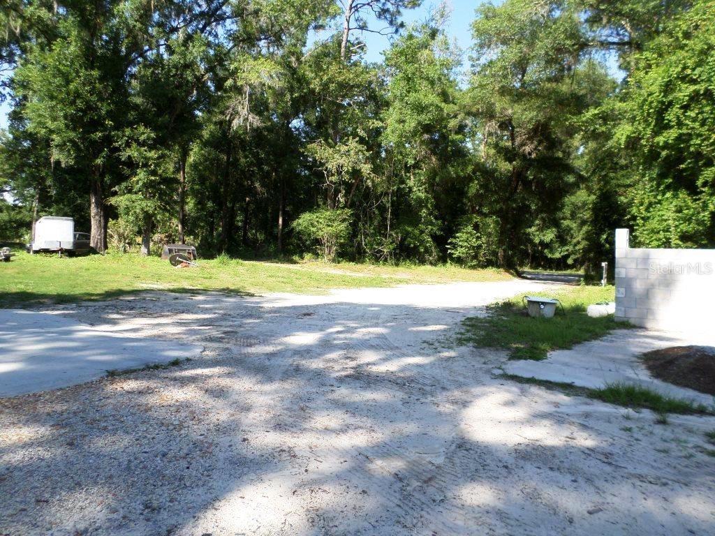 RAINBOW SPGS COUNTRY CLUB ESTATES - Commercial Sale