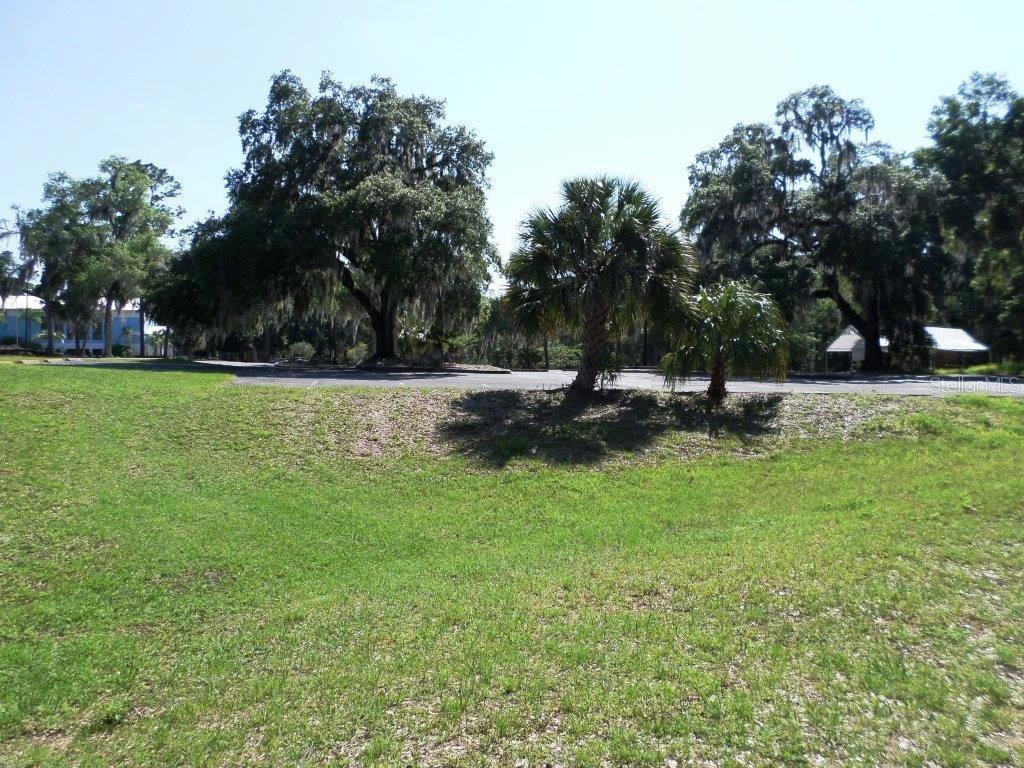 RAINBOW SPGS COUNTRY CLUB ESTATES - Commercial Sale