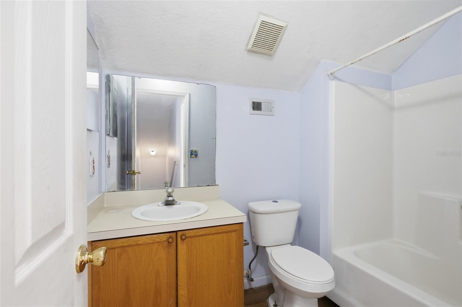 AVENTURA ESTATES - Residential