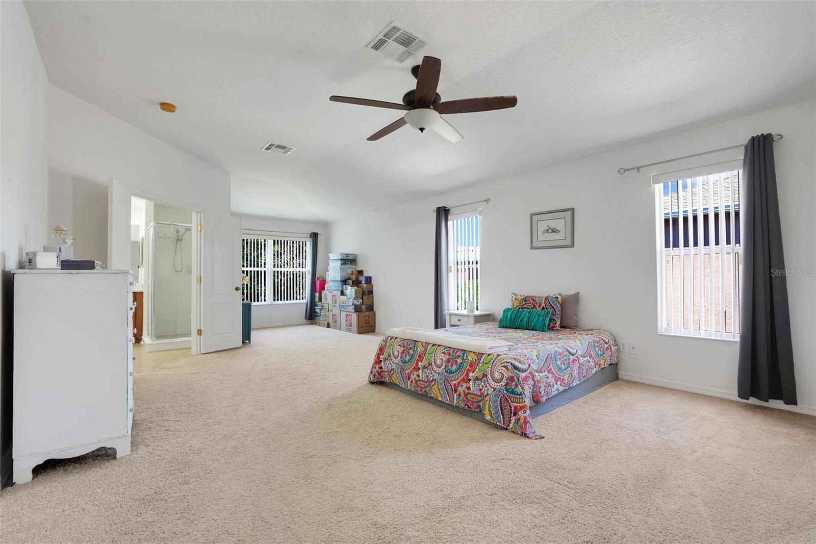 MOSS PARK RIDGE - Residential