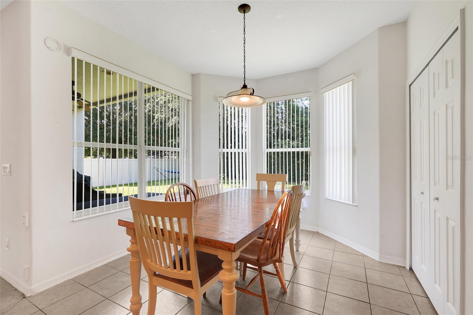 MOSS PARK RIDGE - Residential