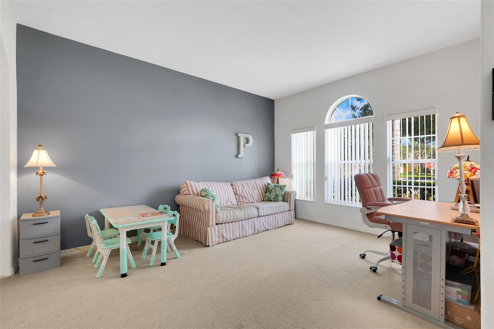 MOSS PARK RIDGE - Residential