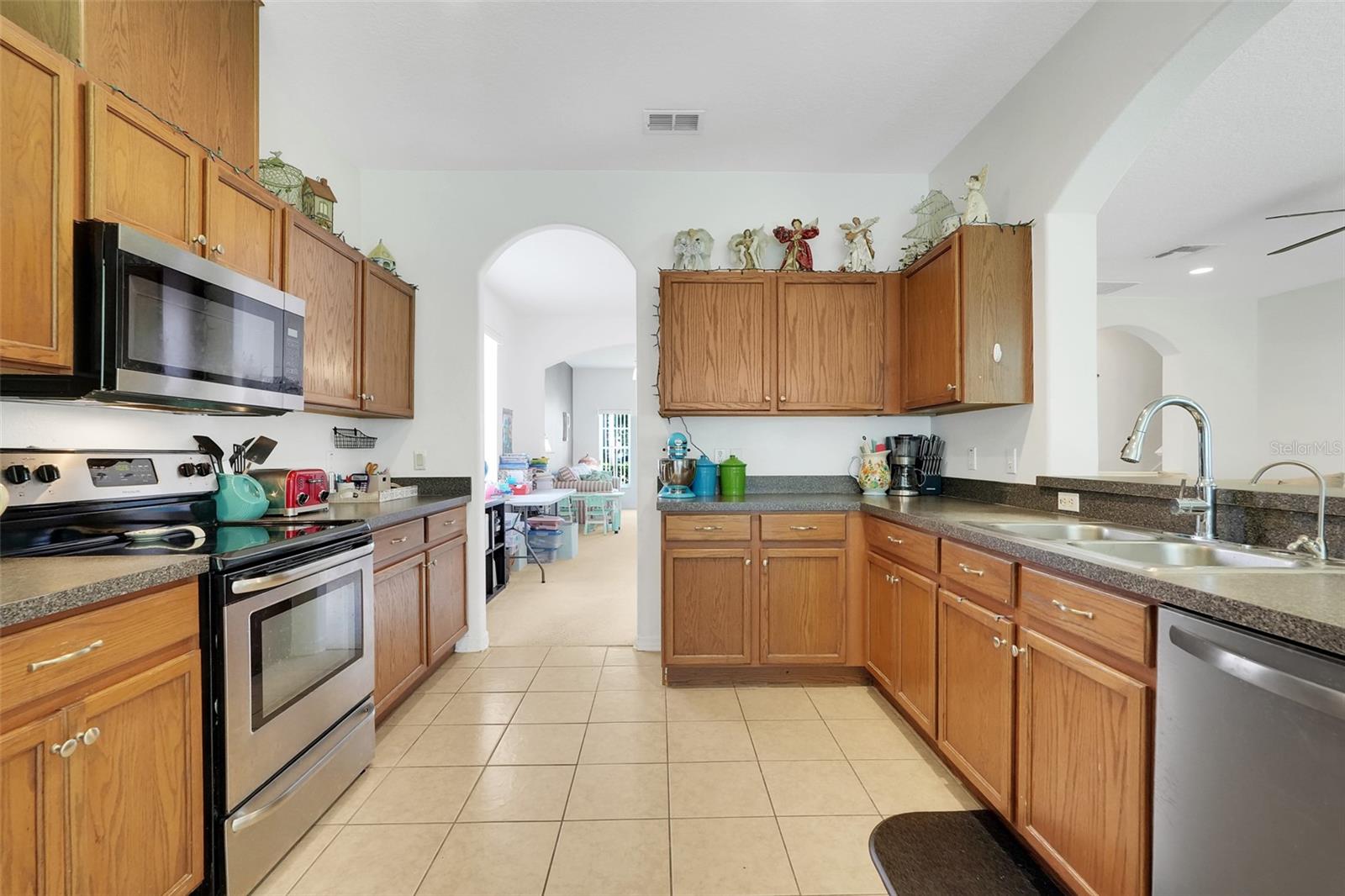 MOSS PARK RIDGE - Residential