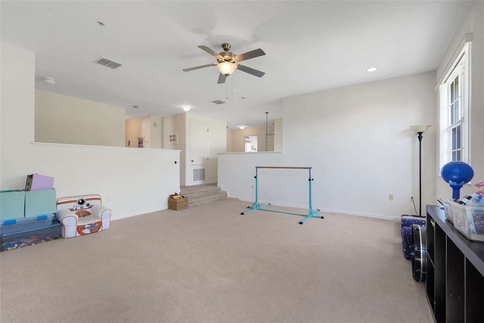 MOSS PARK RIDGE - Residential