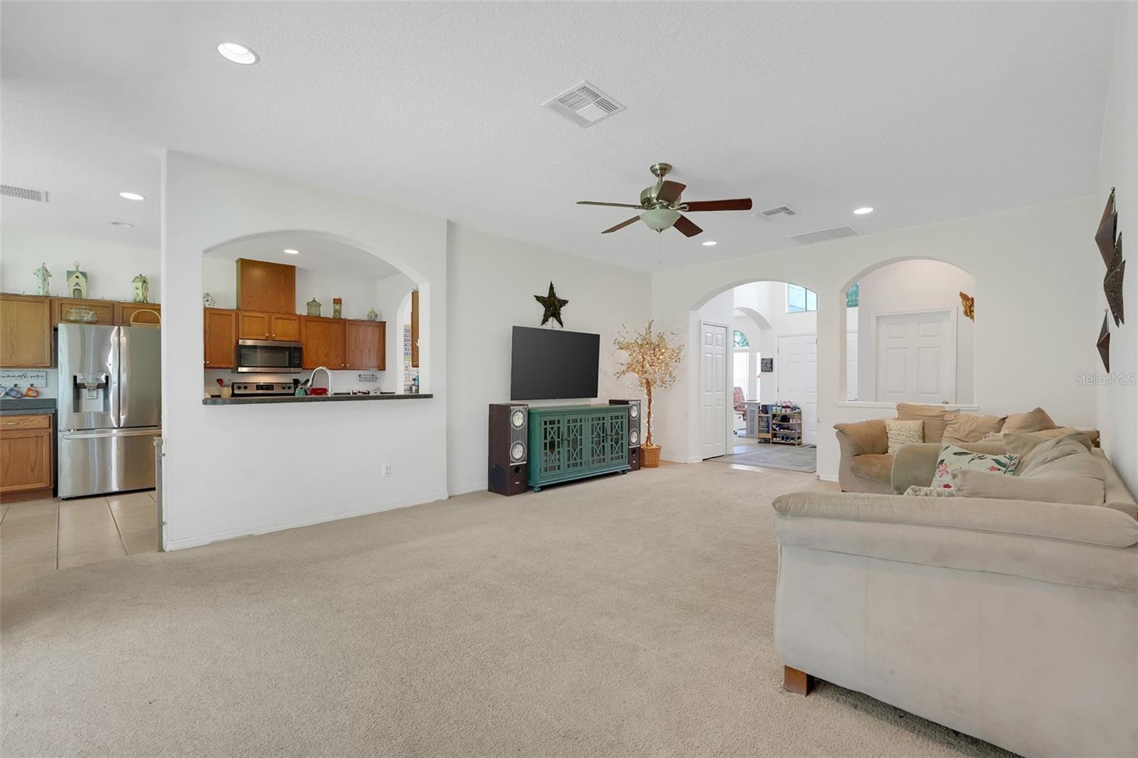 MOSS PARK RIDGE - Residential