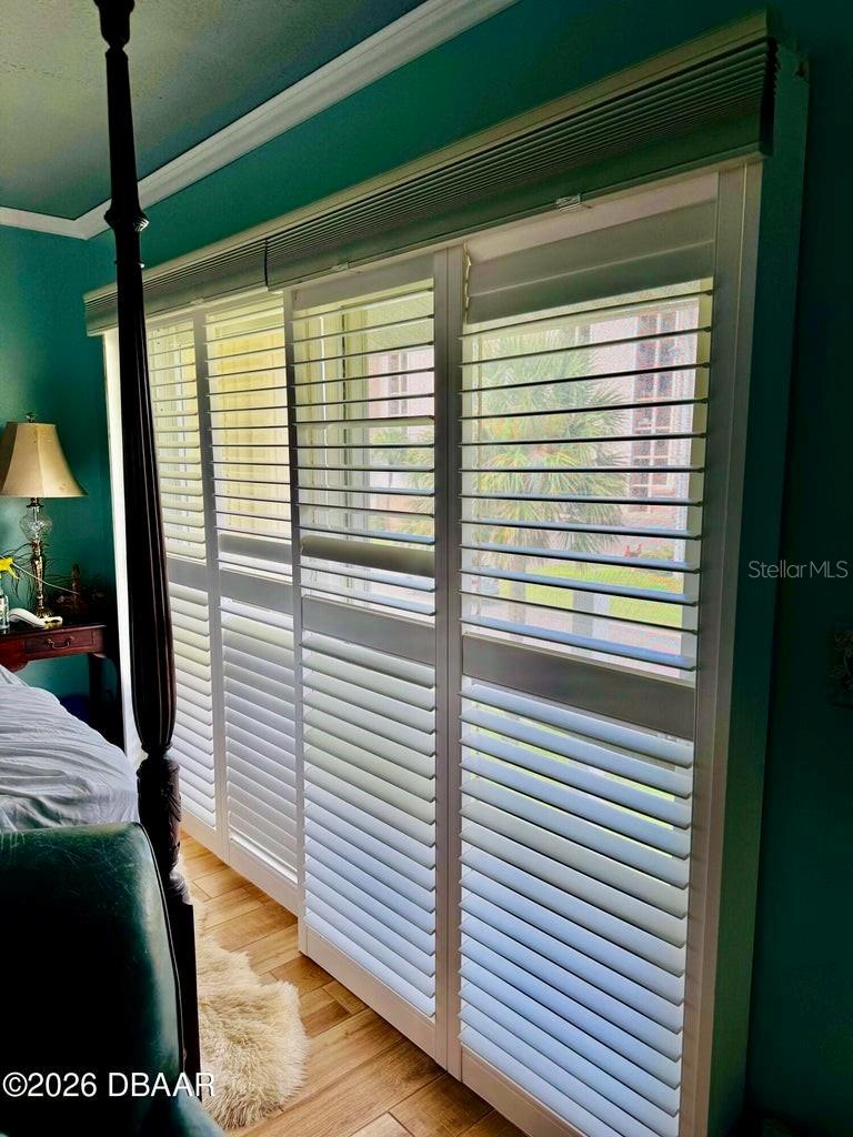 LIGHTHOUSE SHORES TWNHMS CONDO - Residential