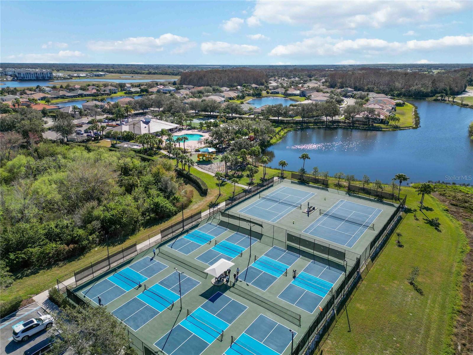 STONEYBROOK AT HERITAGE HARBOUR D-2 - Residential
