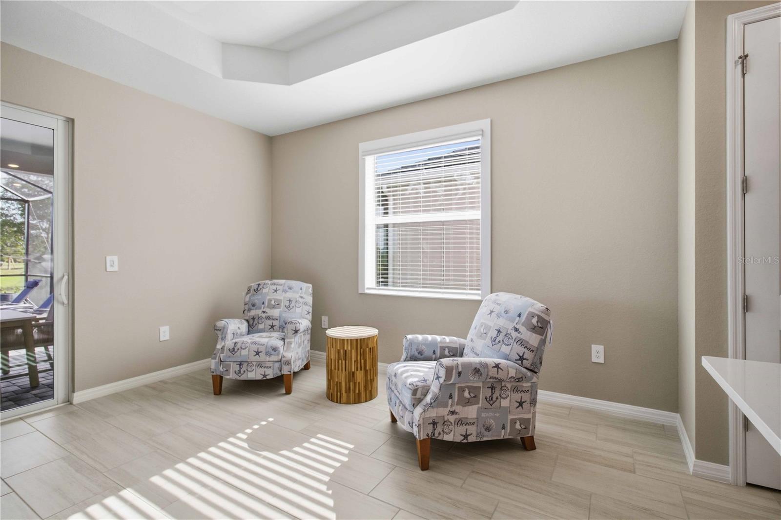 CALUSA COUNTRY CLUB - Residential