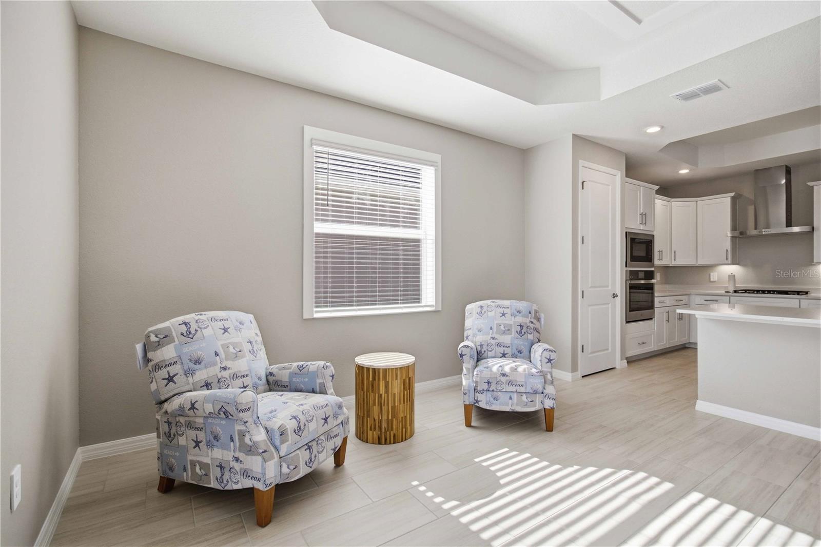 CALUSA COUNTRY CLUB - Residential