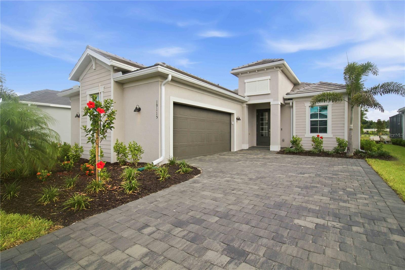 CALUSA COUNTRY CLUB - Residential