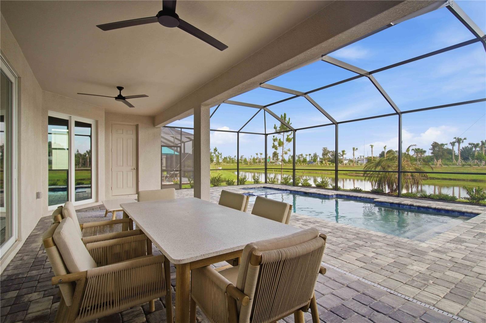 CALUSA COUNTRY CLUB - Residential