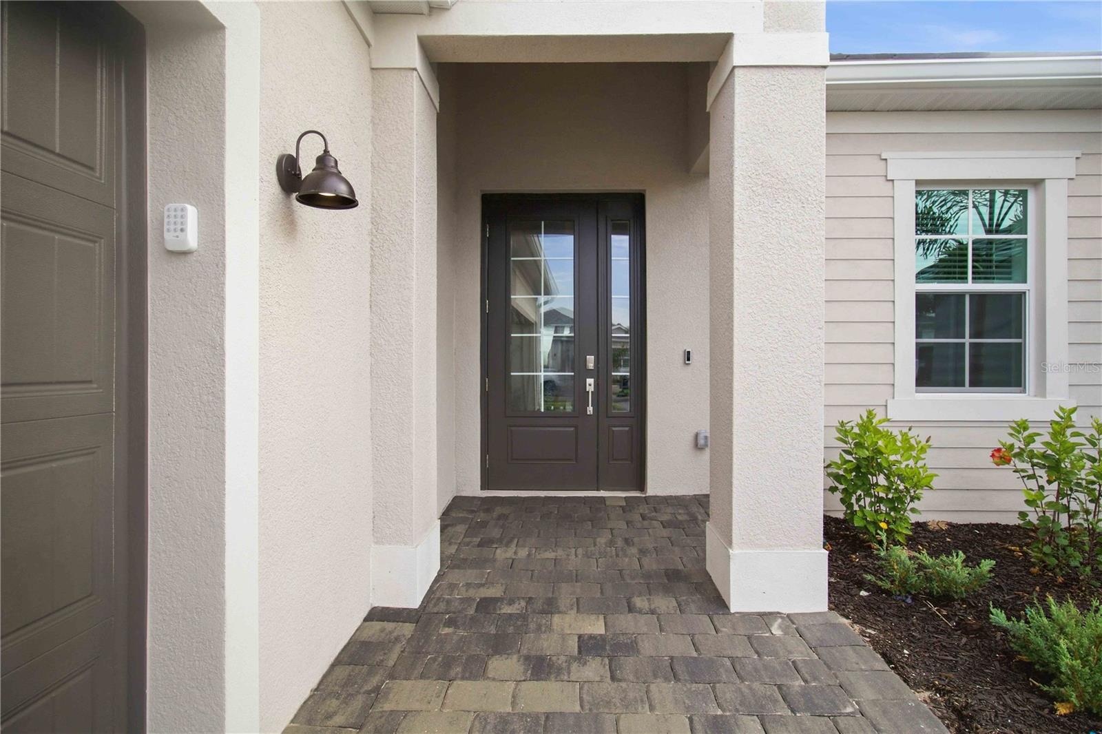 CALUSA COUNTRY CLUB - Residential