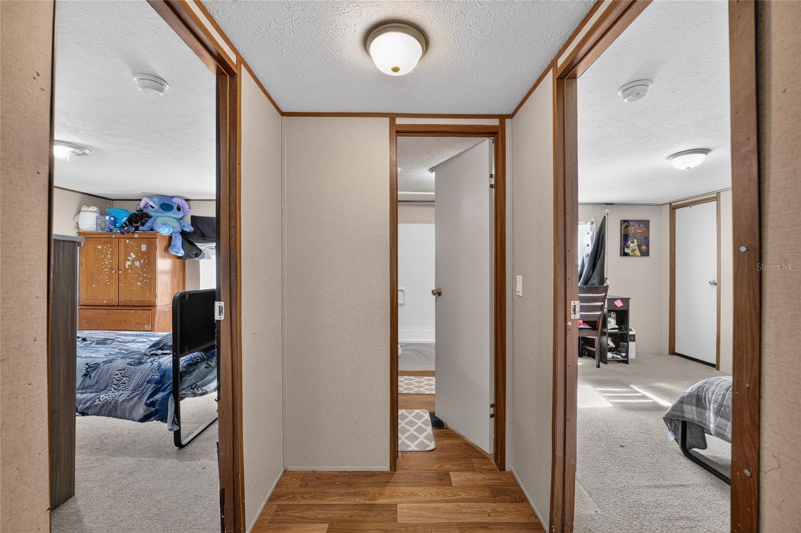LEISURE ACRES UNIT 04A - Residential