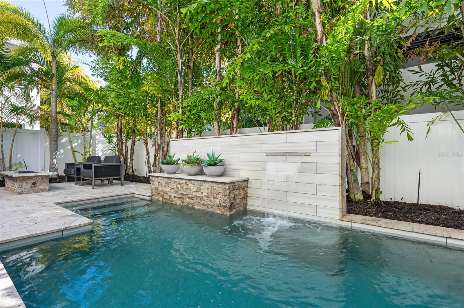 BAYSHORE BEAUTIFUL - Residential