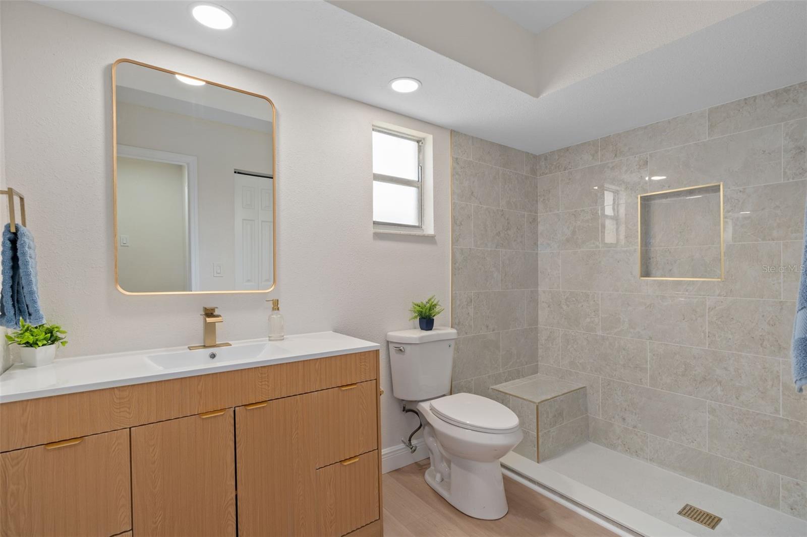 GREENBROOK ESTATES - Residential