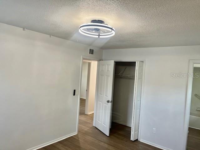 LAKE KATHRYN WOODS - Residential