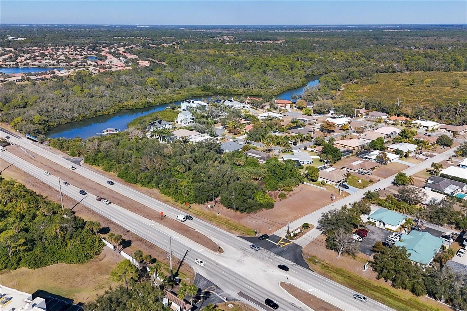 SORRENTO EAST - Commercial Sale