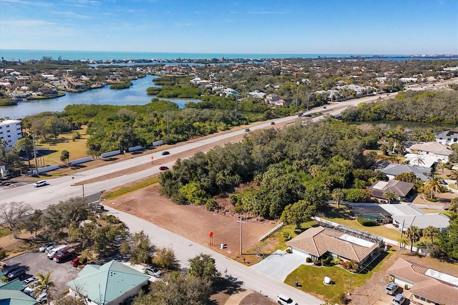 SORRENTO EAST - Commercial Sale