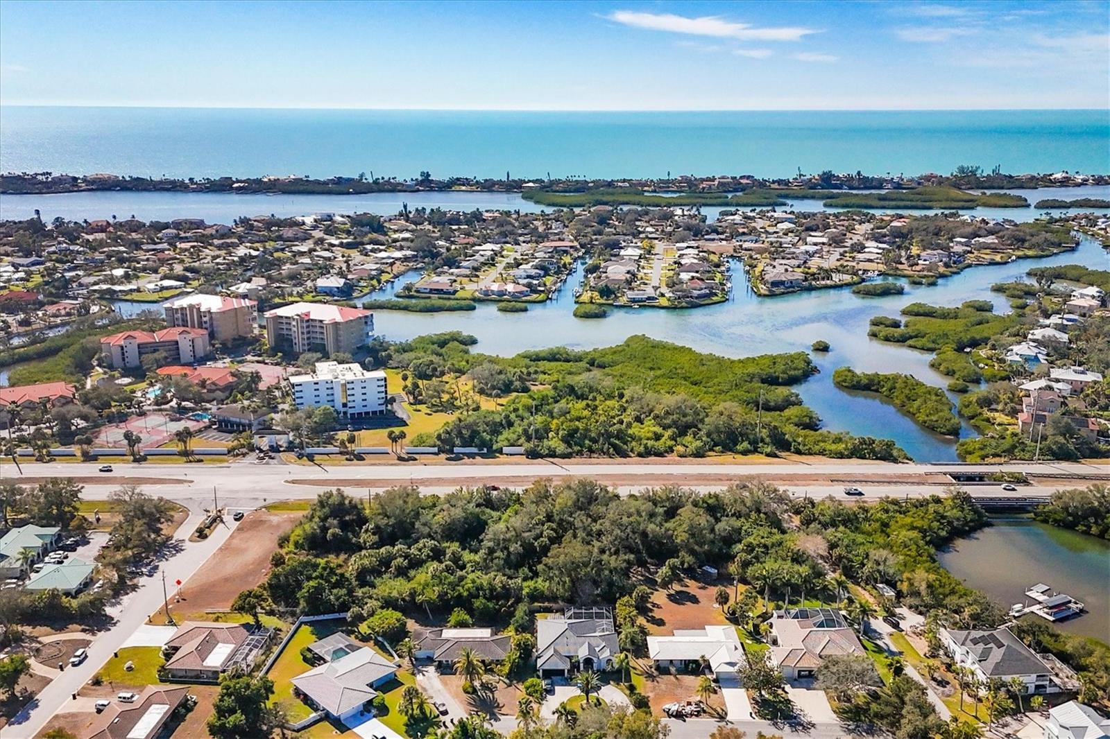 SORRENTO EAST - Commercial Sale