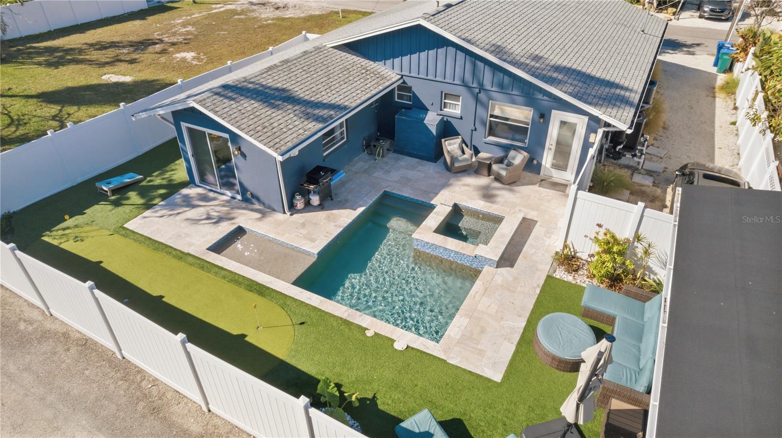 HAVERKOS COURT - Residential