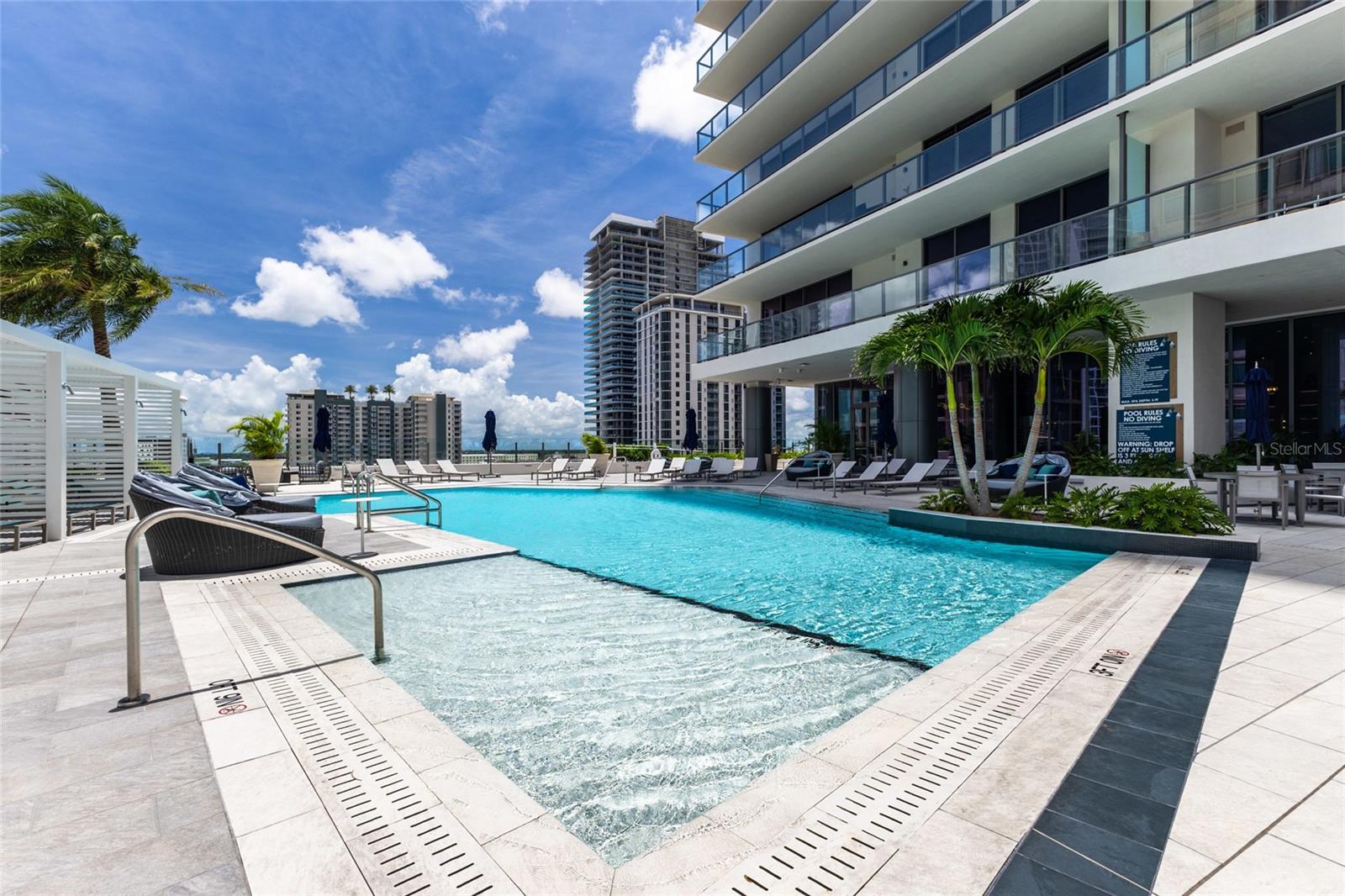 ART HOUSE CONDO - Residential