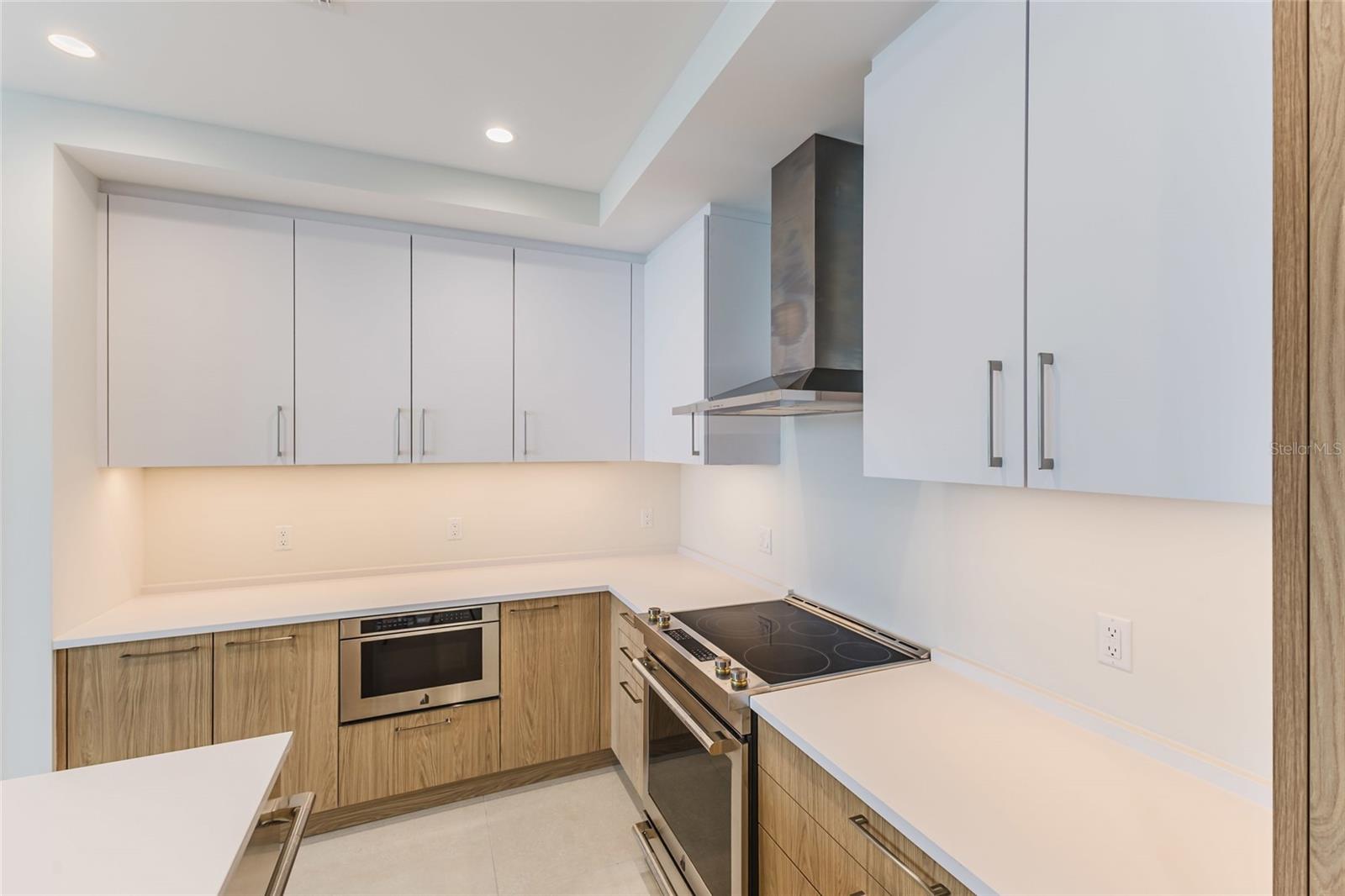 ART HOUSE CONDO - Residential
