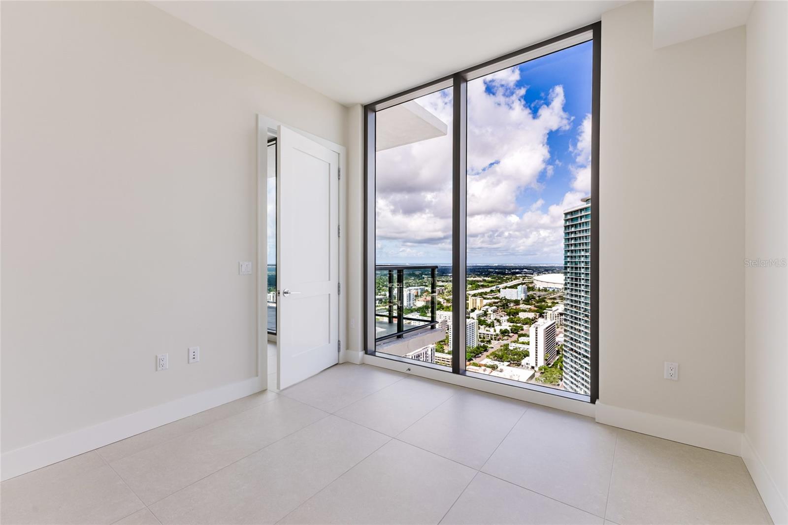 ART HOUSE CONDO - Residential