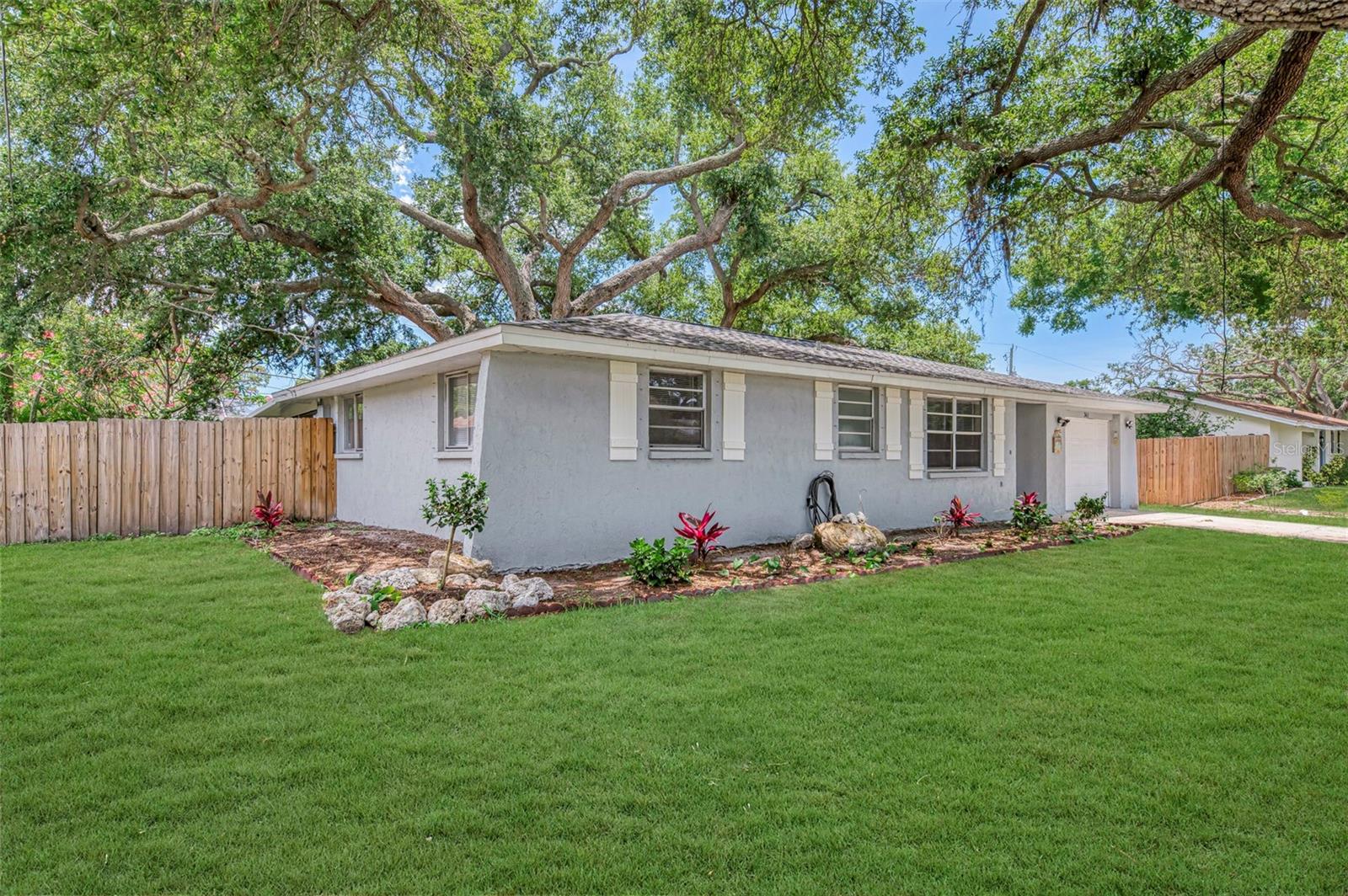 SOUTH VENICE UNIT 42 - Residential