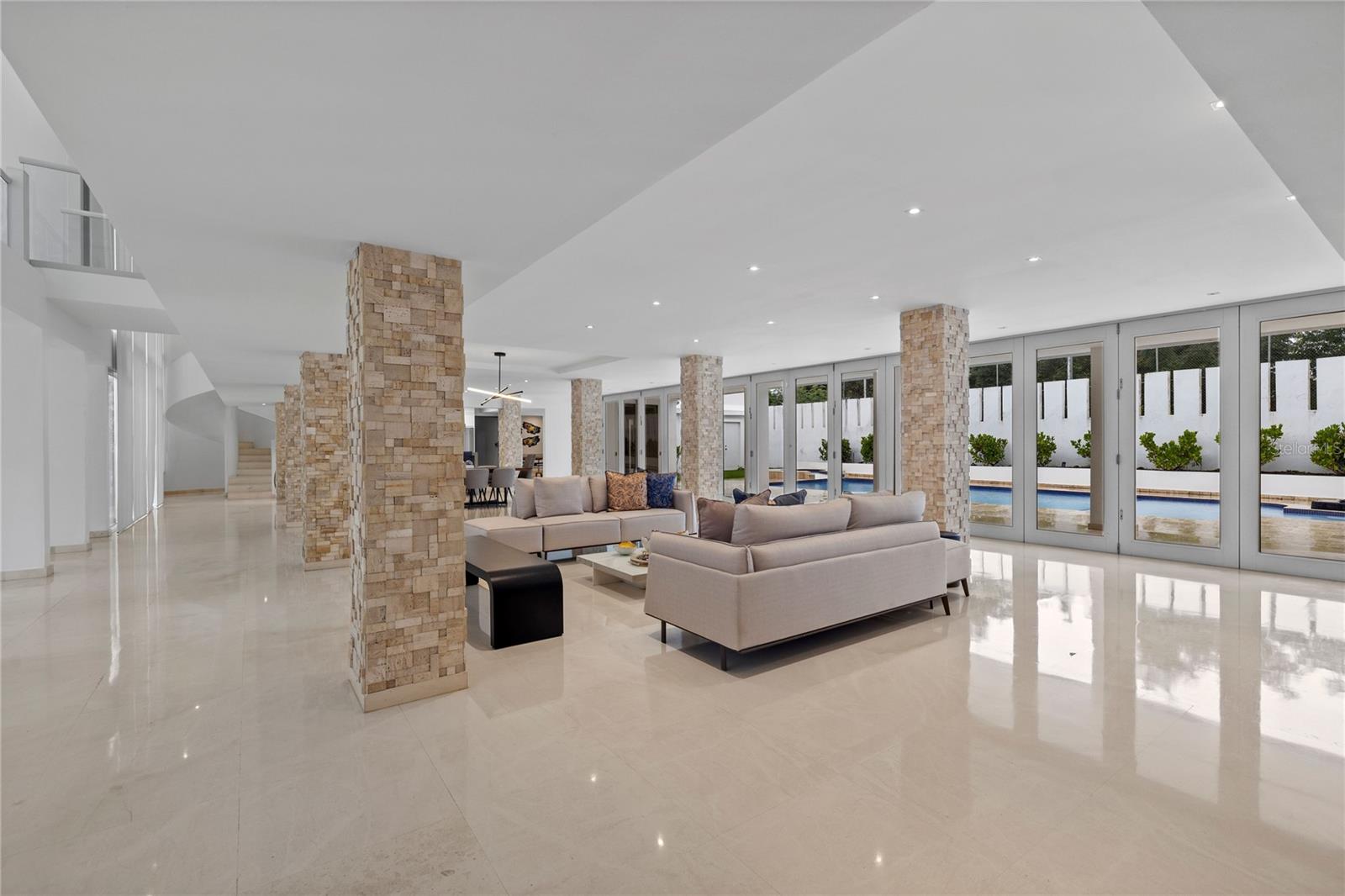 LA VILLA DE TORRIMAR - Residential