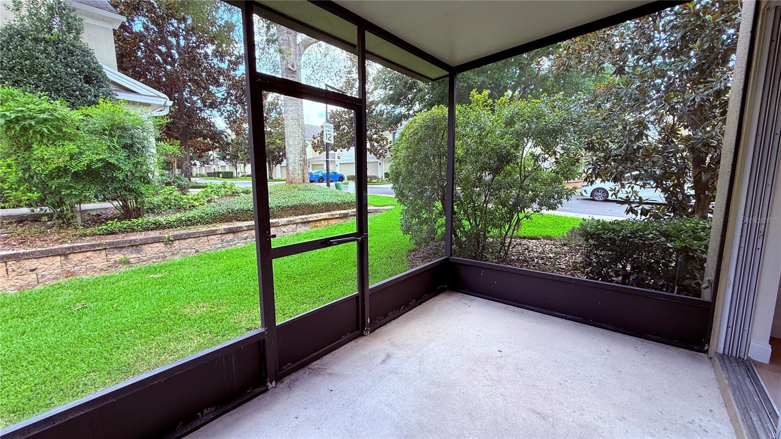 VISTAS AT LAKE HOWELL - Residential Lease