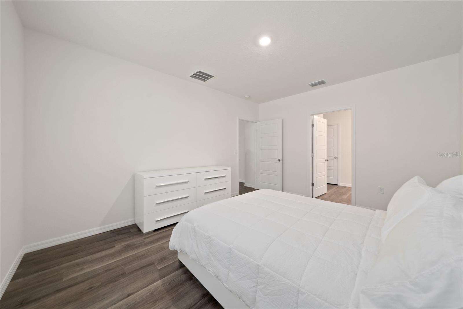 CASCADES PH 1A & 1B - Residential