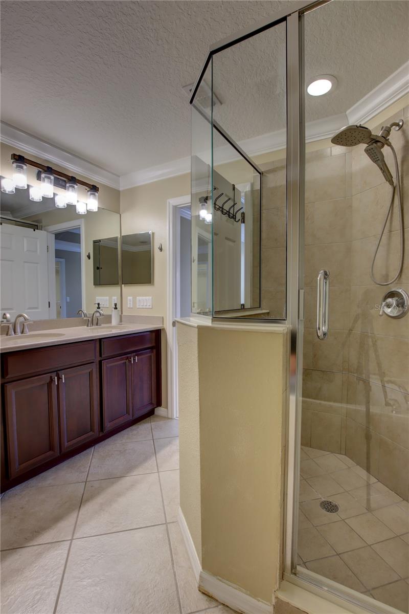 TERRACINA AT LAKE FOREST SECOND AMD - Residential