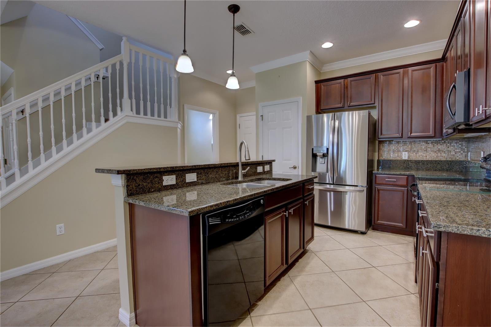 TERRACINA AT LAKE FOREST SECOND AMD - Residential