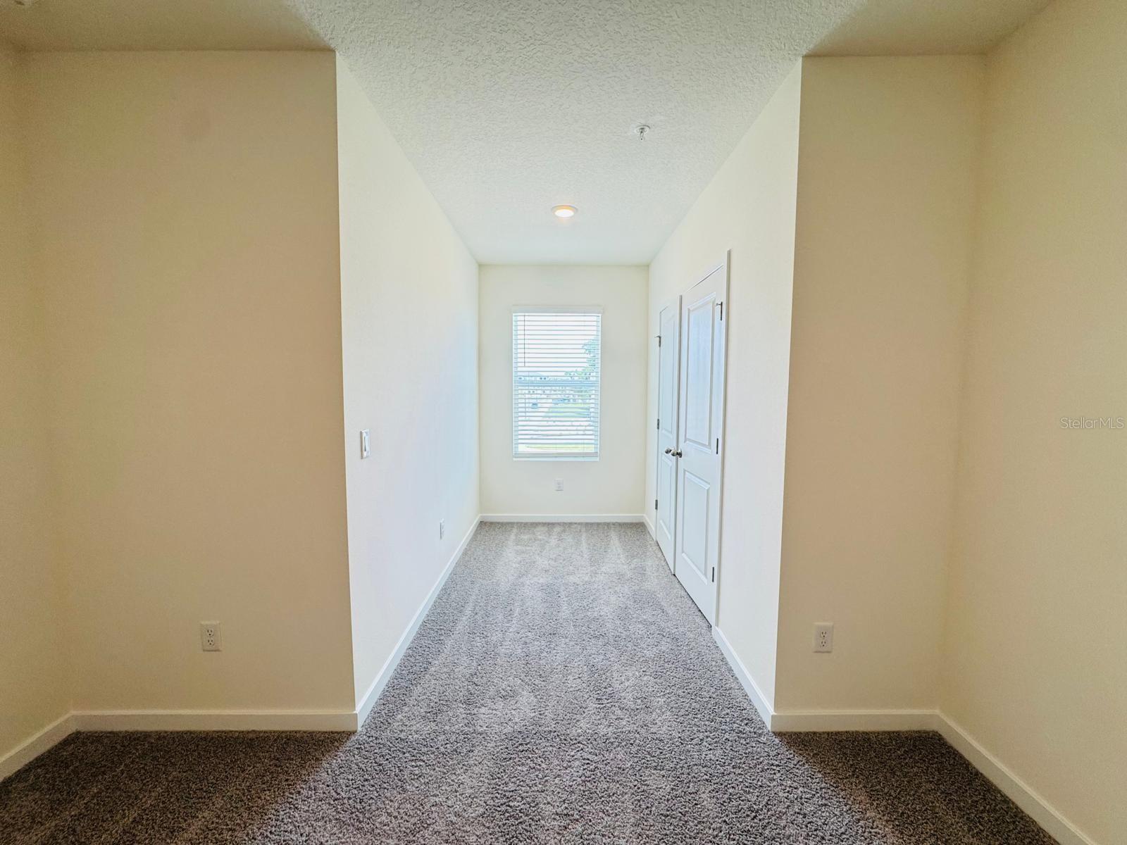 NONA WEST TWNHMS - Residential Lease