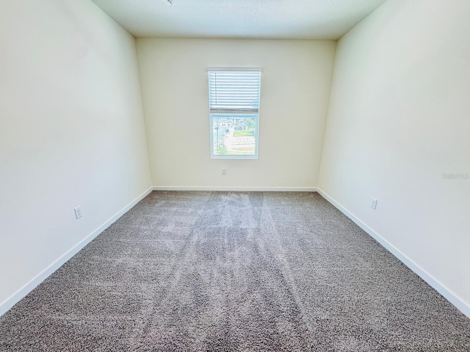 NONA WEST TWNHMS - Residential Lease