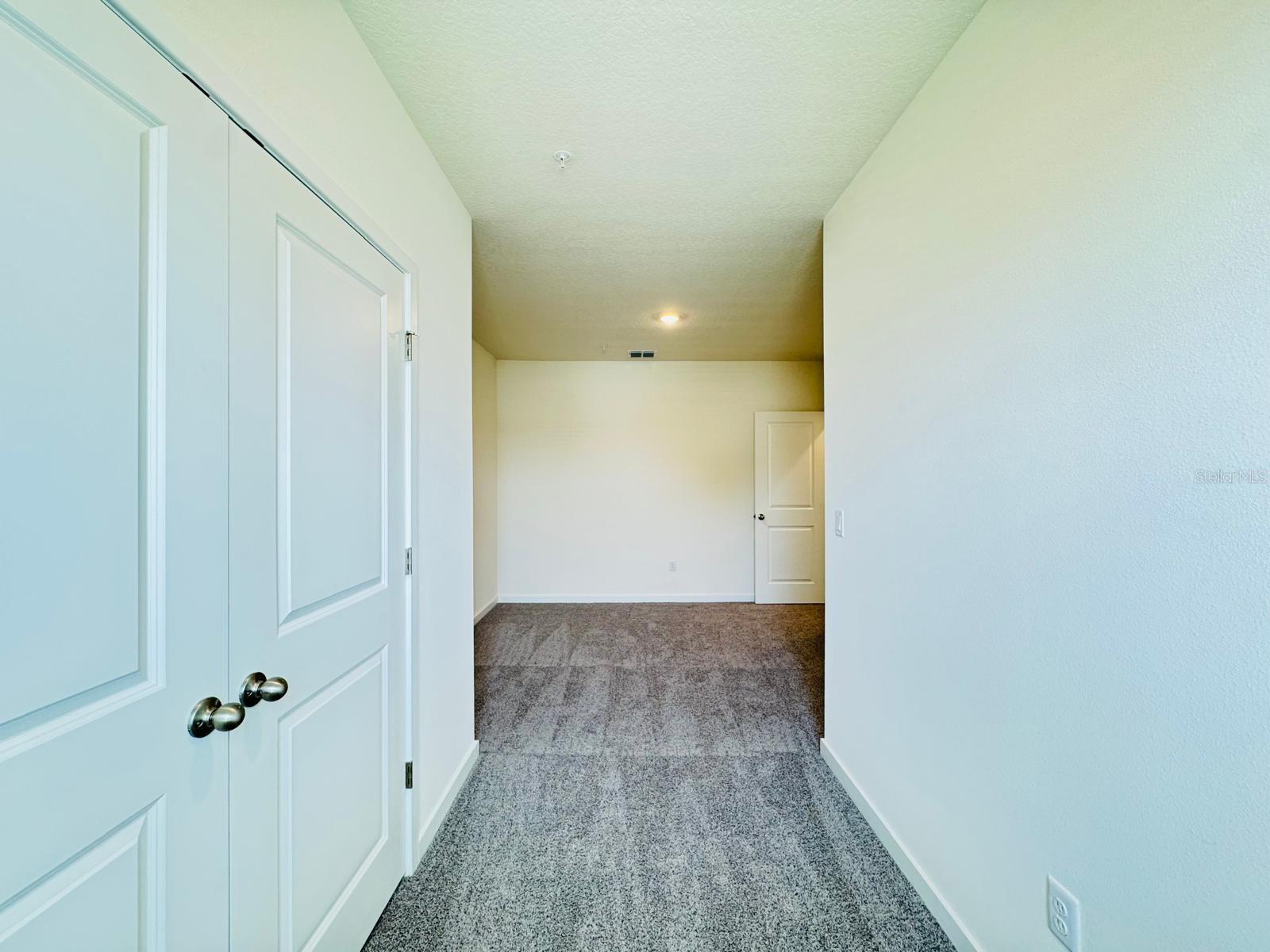 NONA WEST TWNHMS - Residential Lease