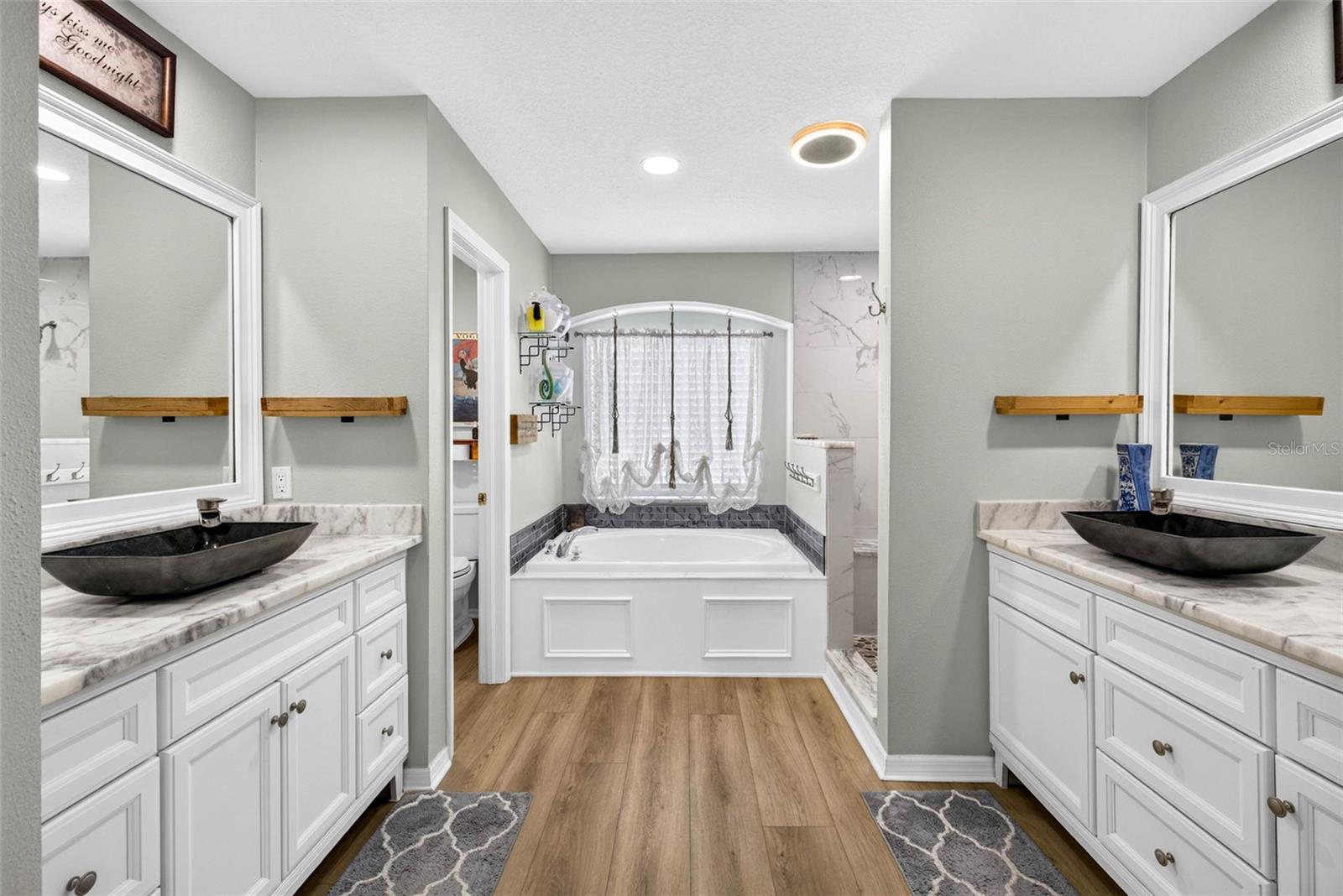 WATSON GLEN PH 1 - Residential