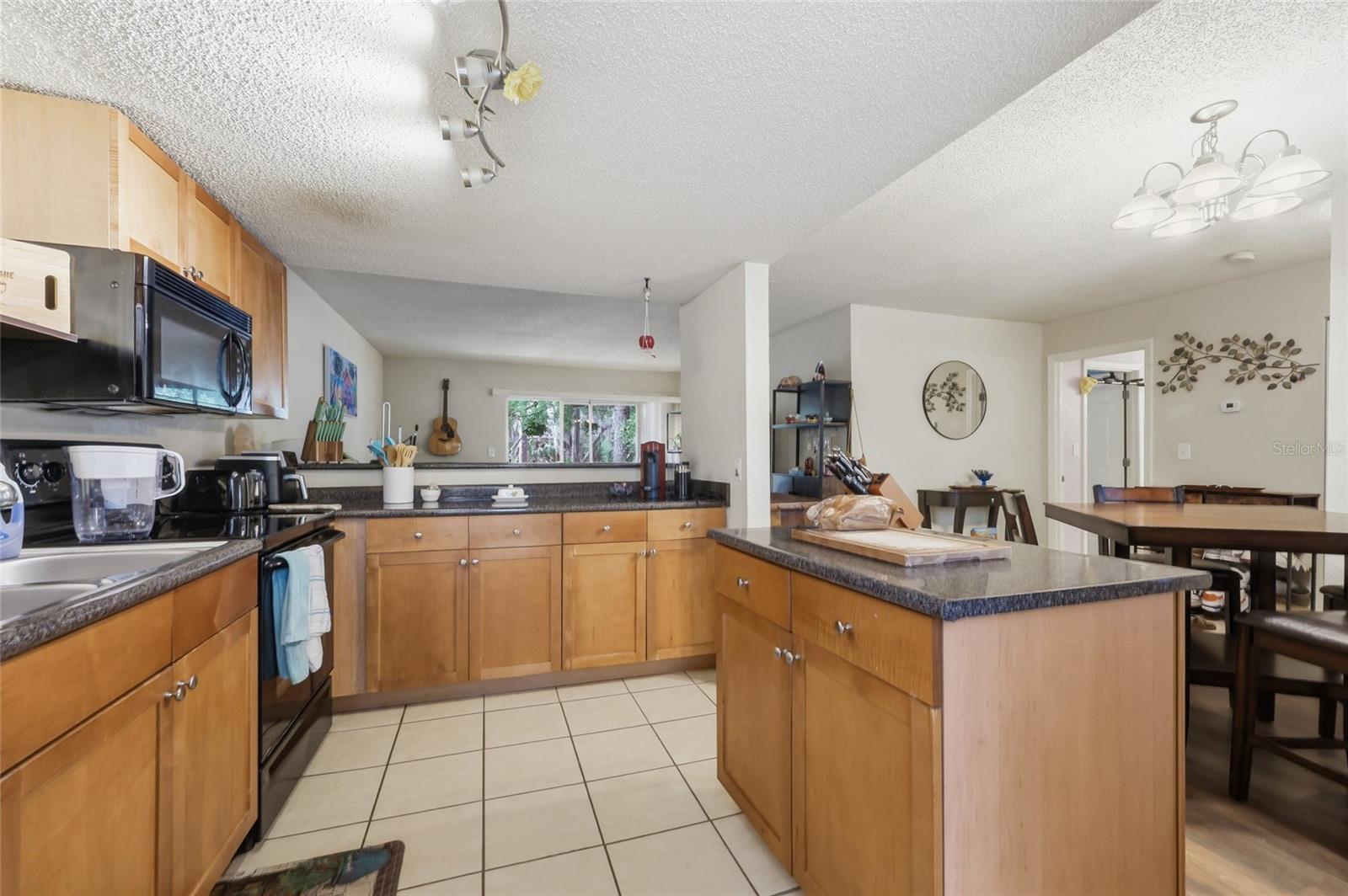 CREEKS EDGE CONDO - Residential