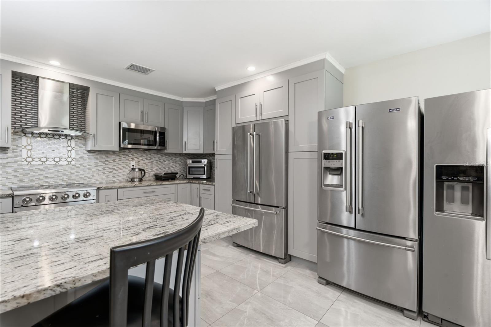HILLSBOROUGH AVE FARMS - Residential