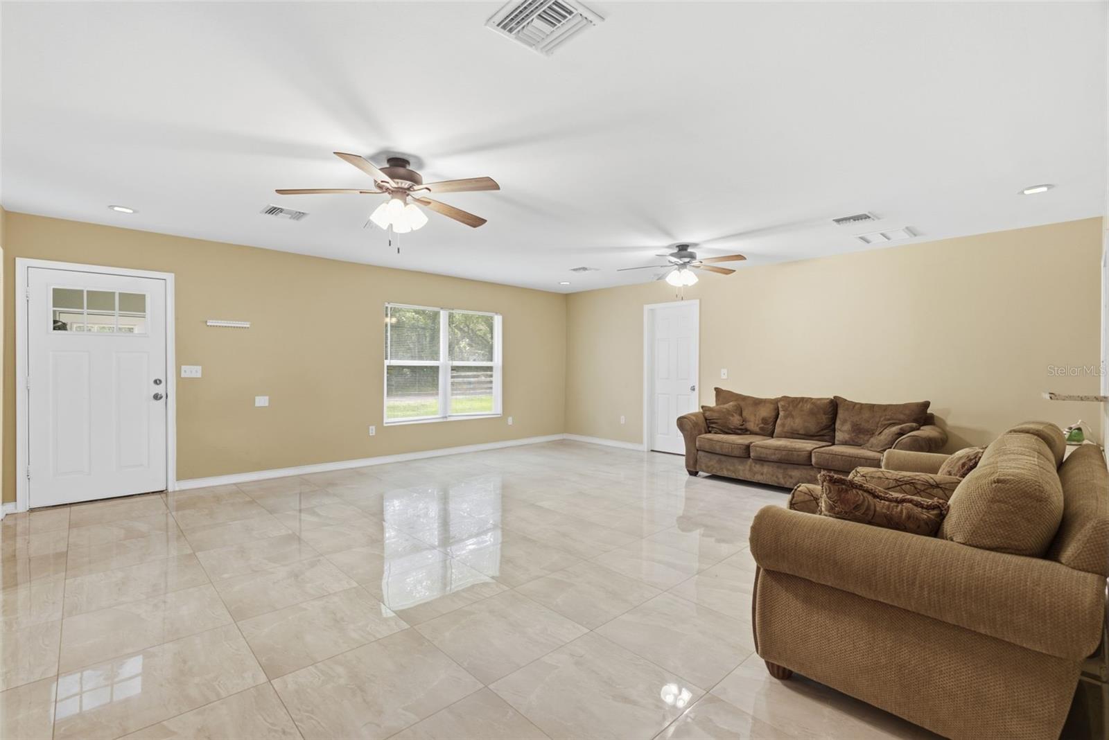 HILLSBOROUGH AVE FARMS - Residential