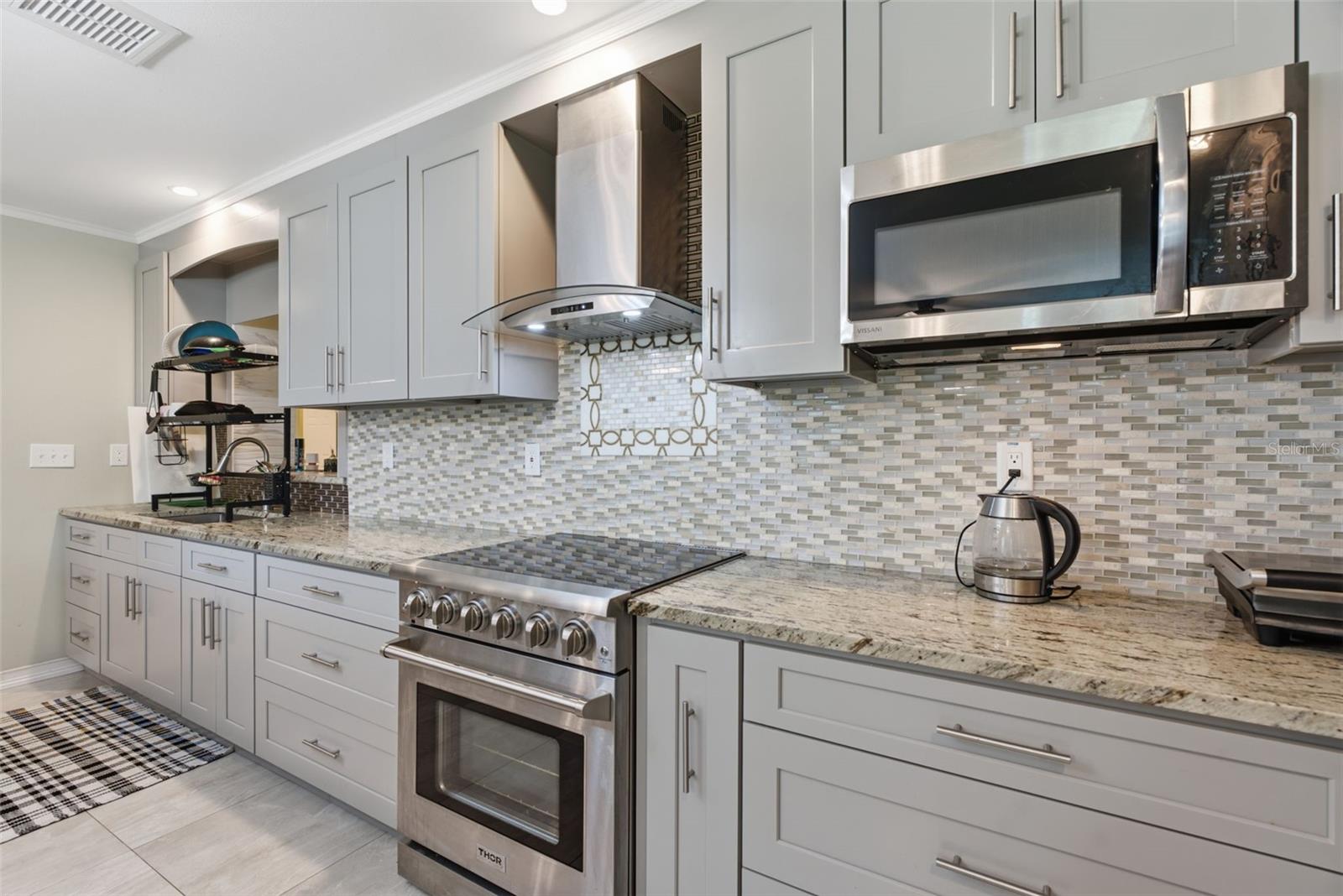 HILLSBOROUGH AVE FARMS - Residential