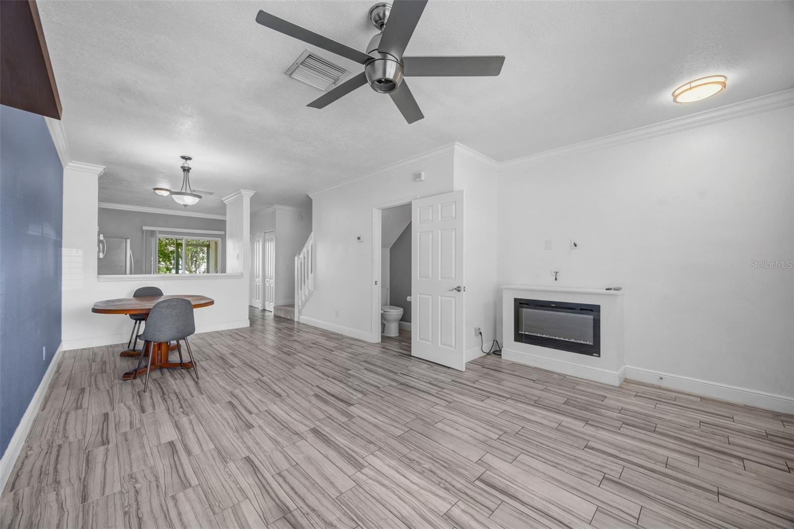 BAYSIDE KEY PH I - Residential Lease