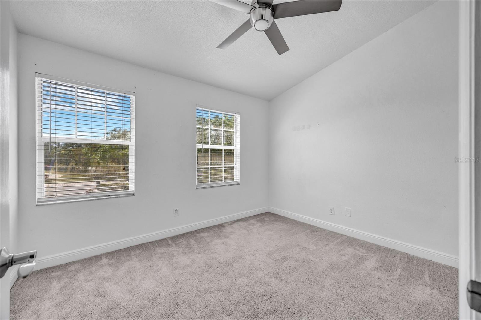 BAYSIDE KEY PH I - Residential Lease